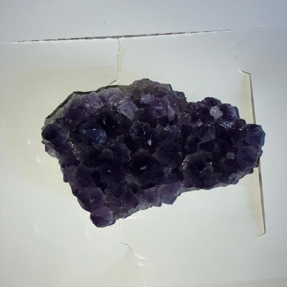 Amethyst crystal Geod